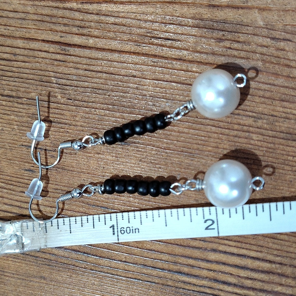 *5 For $20*Elegant Pearl and Black Bead Earrings/Handmade Ladies Dangle Earrings - Picture 4 of 5
